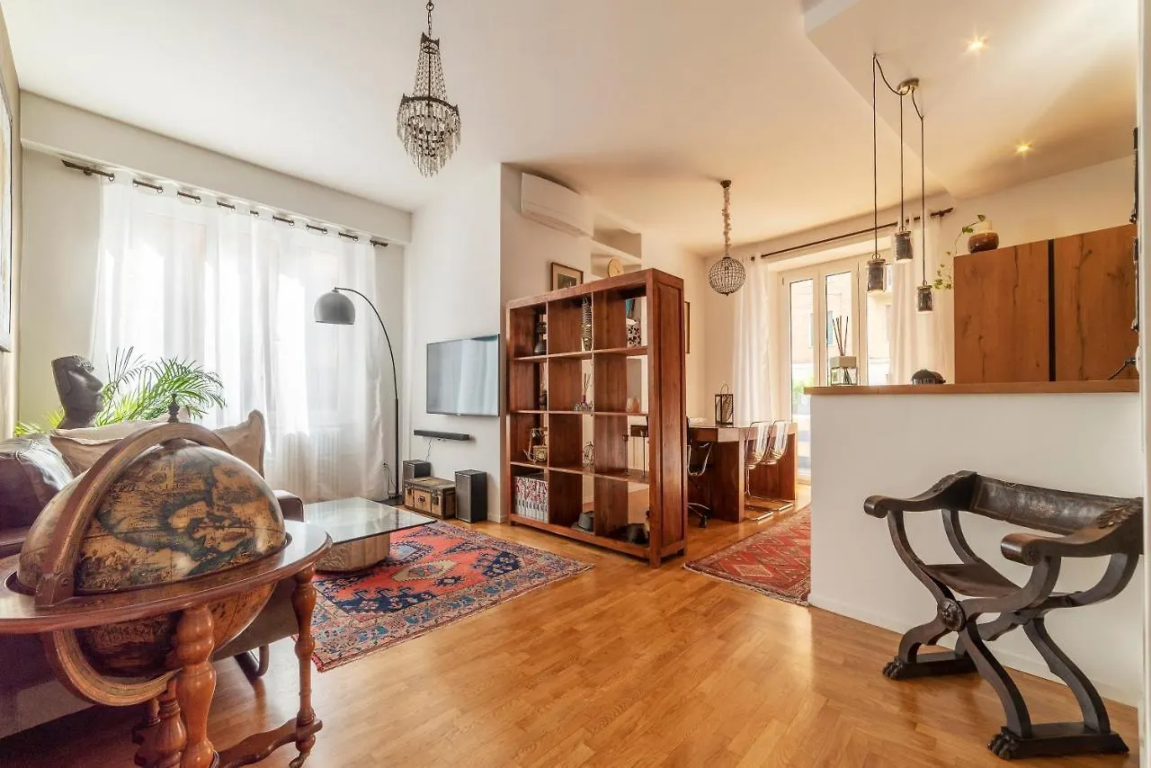 Sapienza & Policlinico Design Apartment Rome