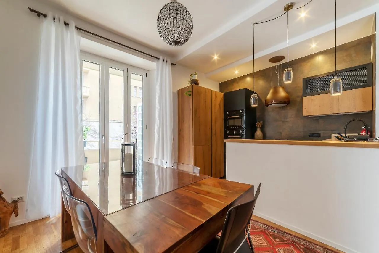 Sapienza & Policlinico Design Apartment Rome 0*,