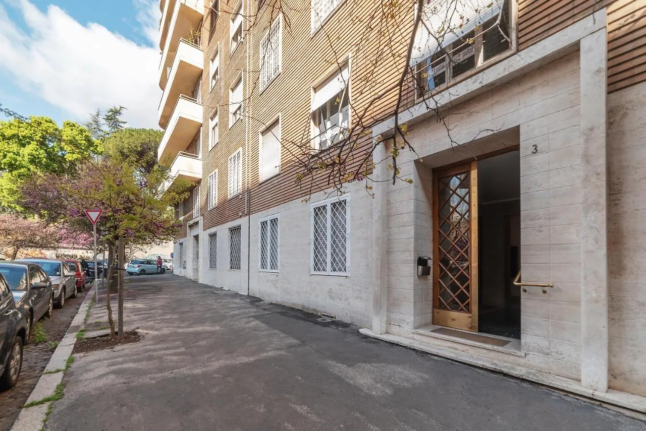 Sapienza & Policlinico Design Apartment Rome Italy